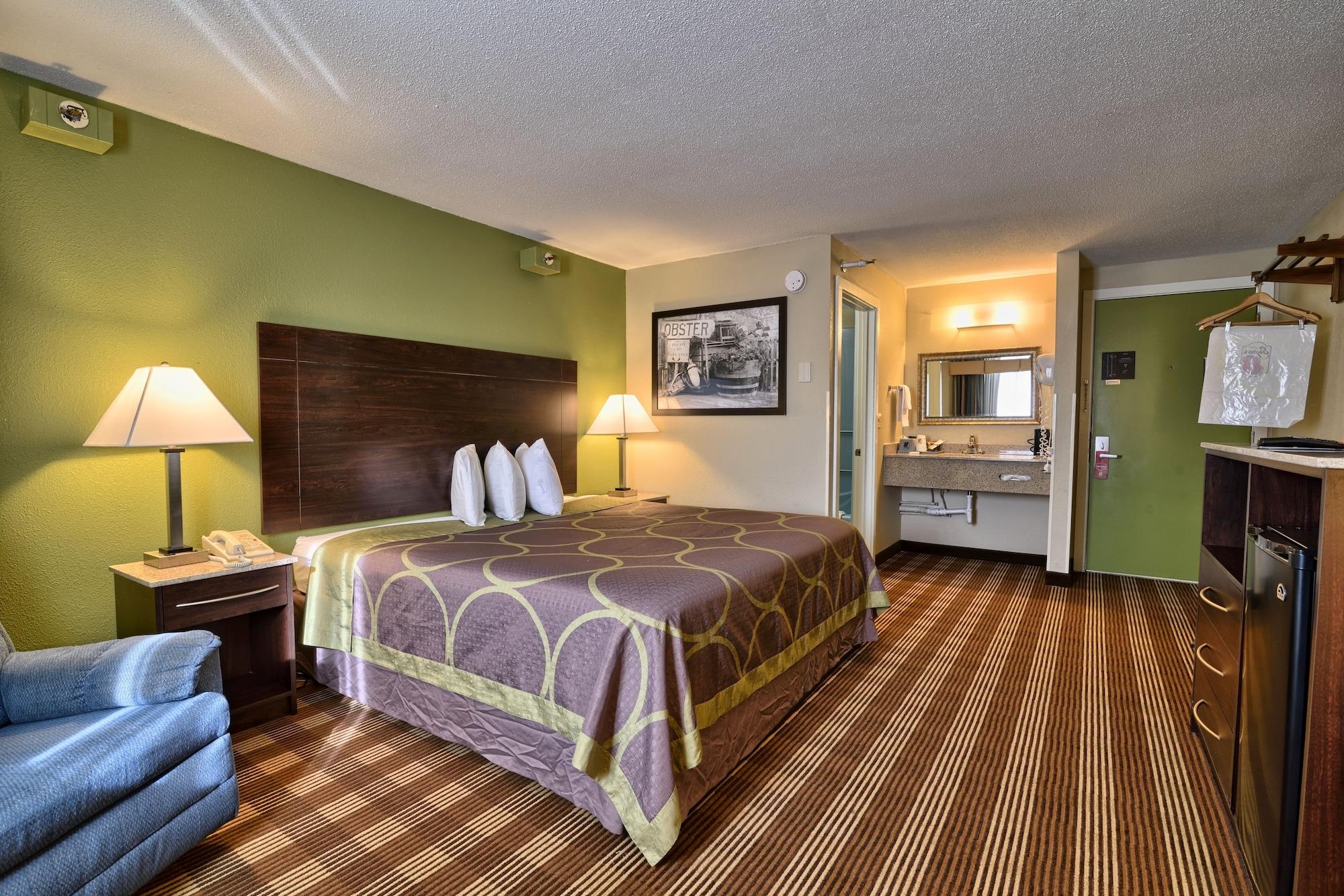 Super 8 By Wyndham Bangor Hotel Ngoại thất bức ảnh