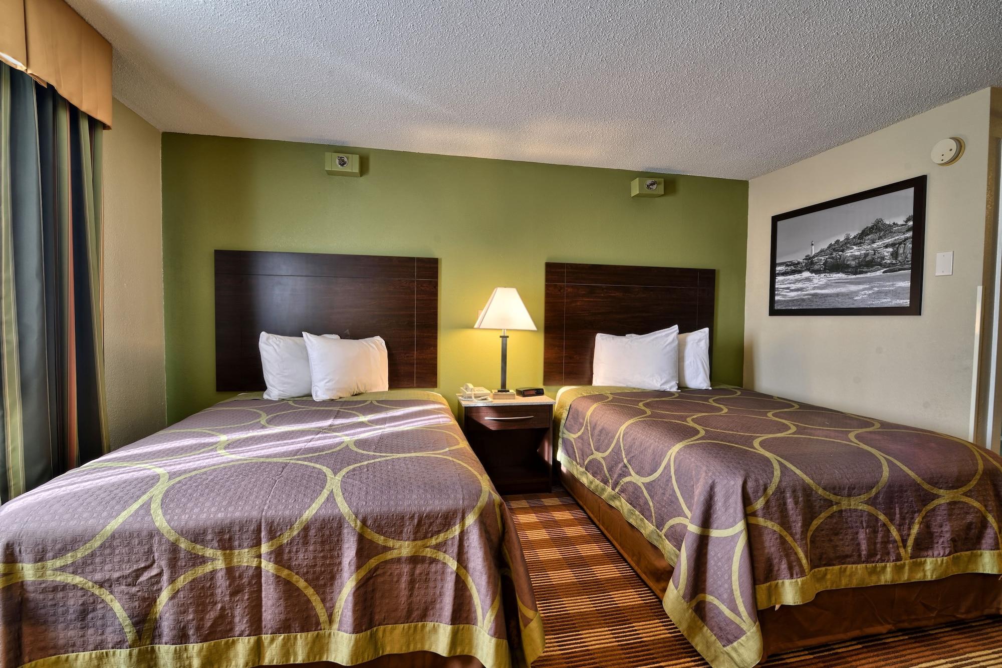 Super 8 By Wyndham Bangor Hotel Ngoại thất bức ảnh