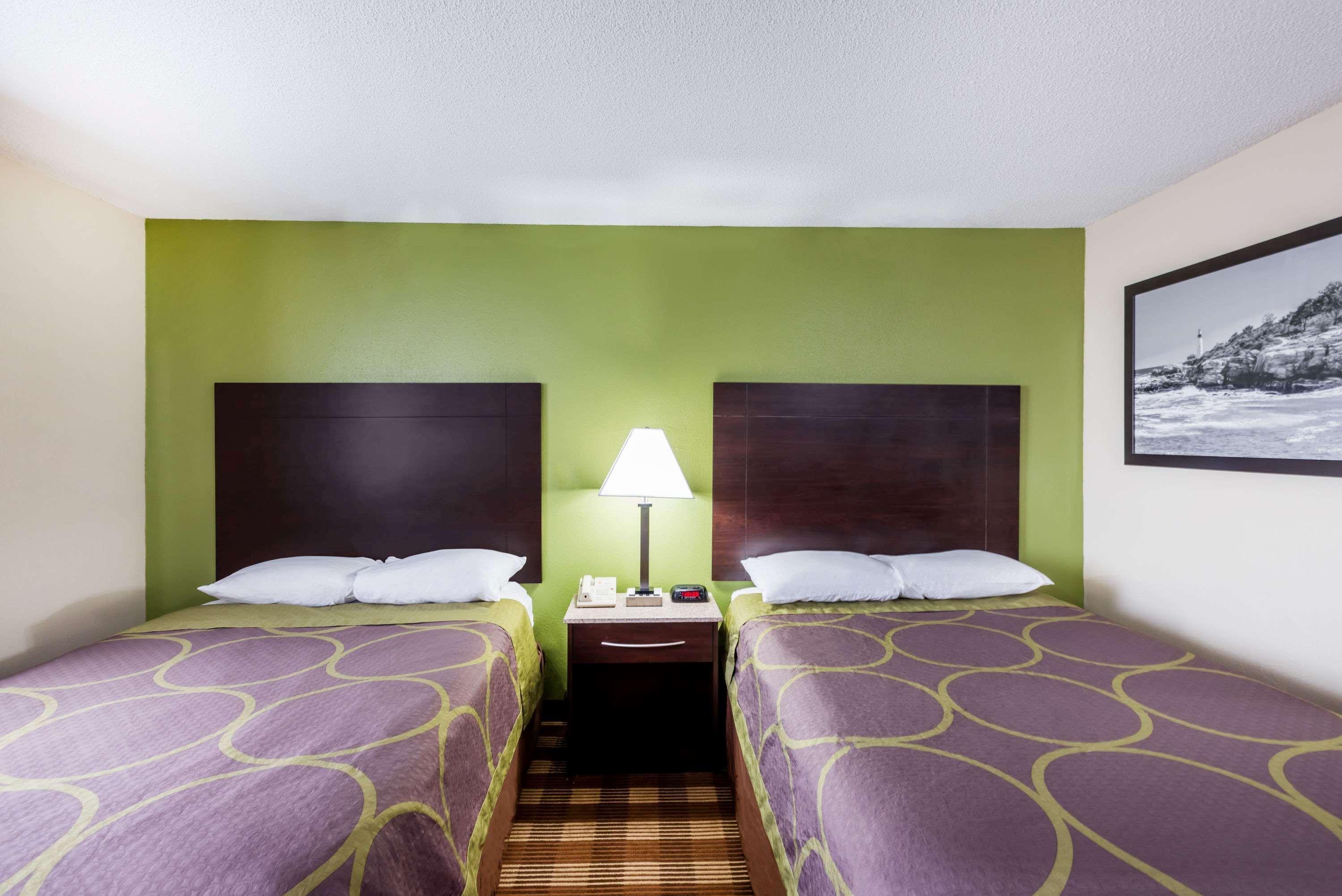 Super 8 By Wyndham Bangor Hotel Ngoại thất bức ảnh