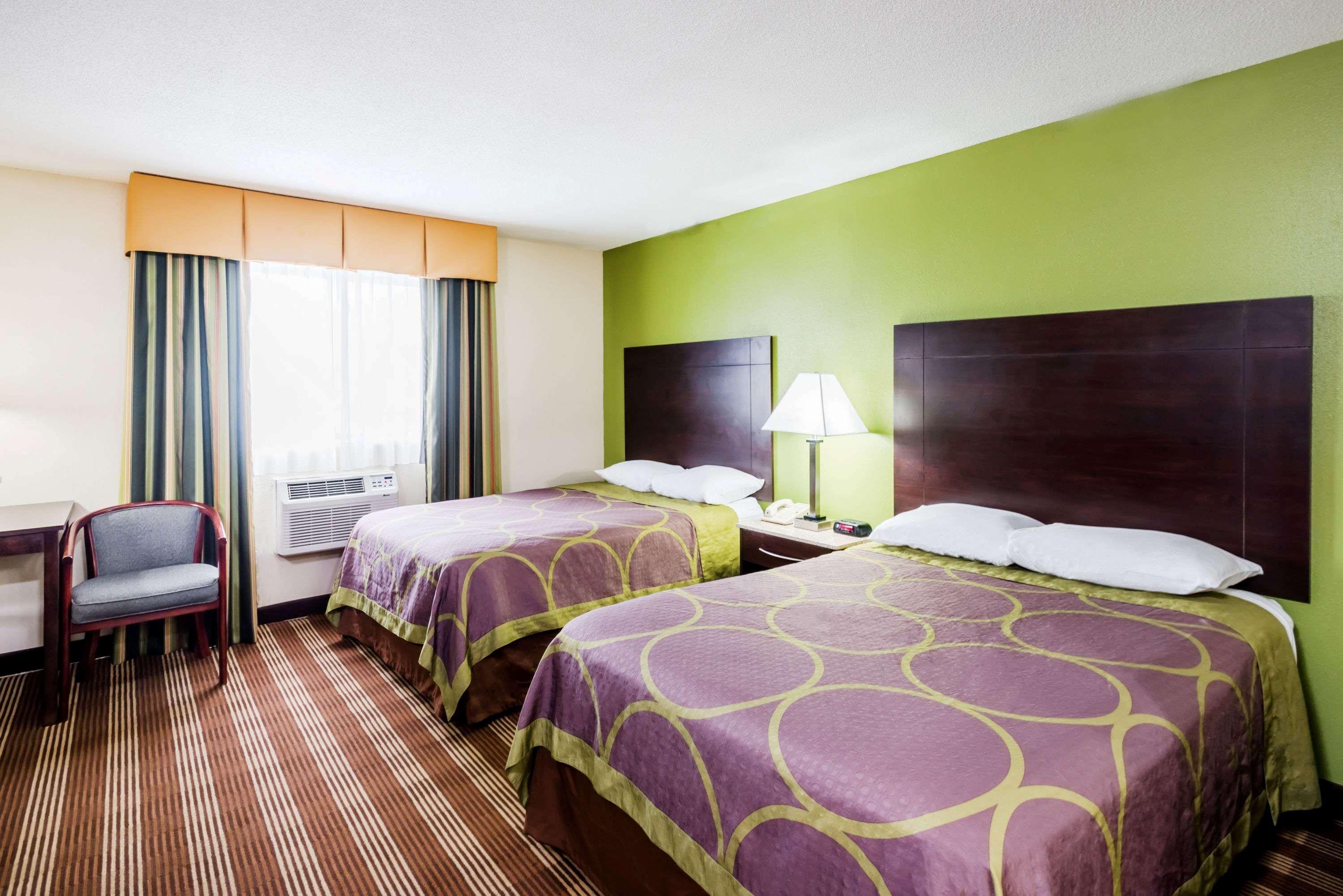 Super 8 By Wyndham Bangor Hotel Ngoại thất bức ảnh
