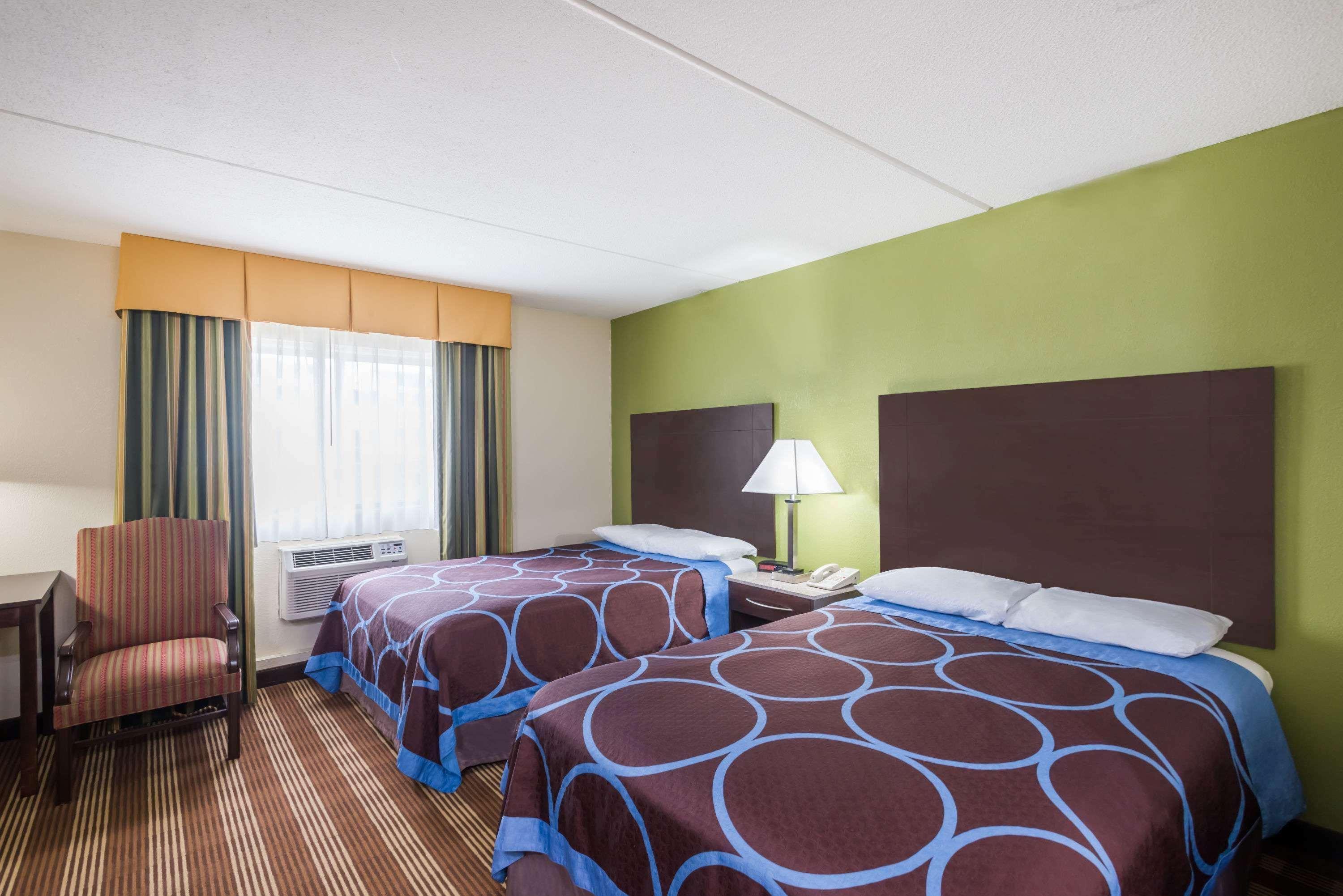 Super 8 By Wyndham Bangor Hotel Ngoại thất bức ảnh