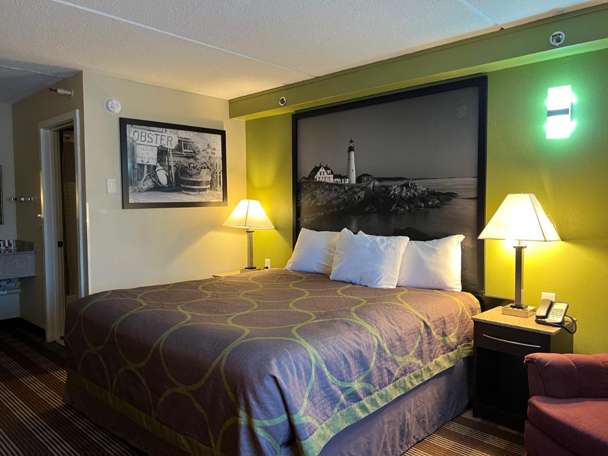 Super 8 By Wyndham Bangor Hotel Ngoại thất bức ảnh