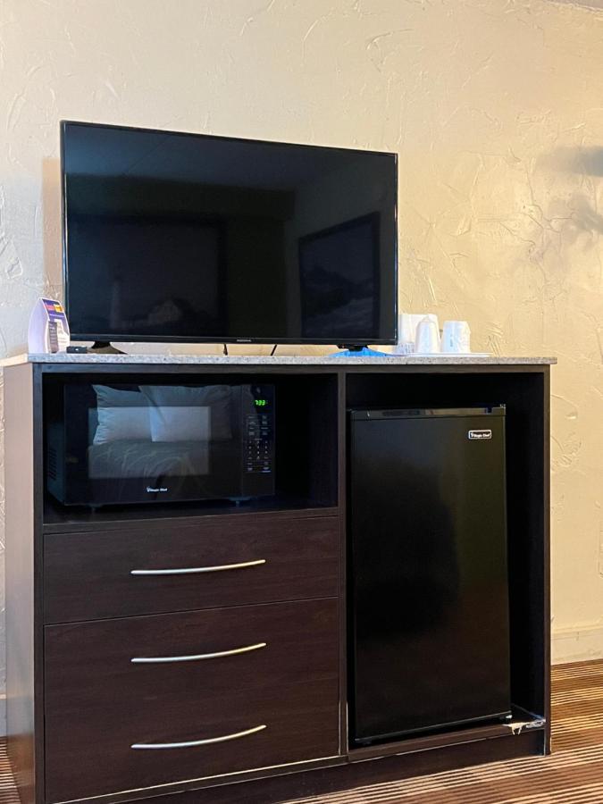 Super 8 By Wyndham Bangor Hotel Ngoại thất bức ảnh